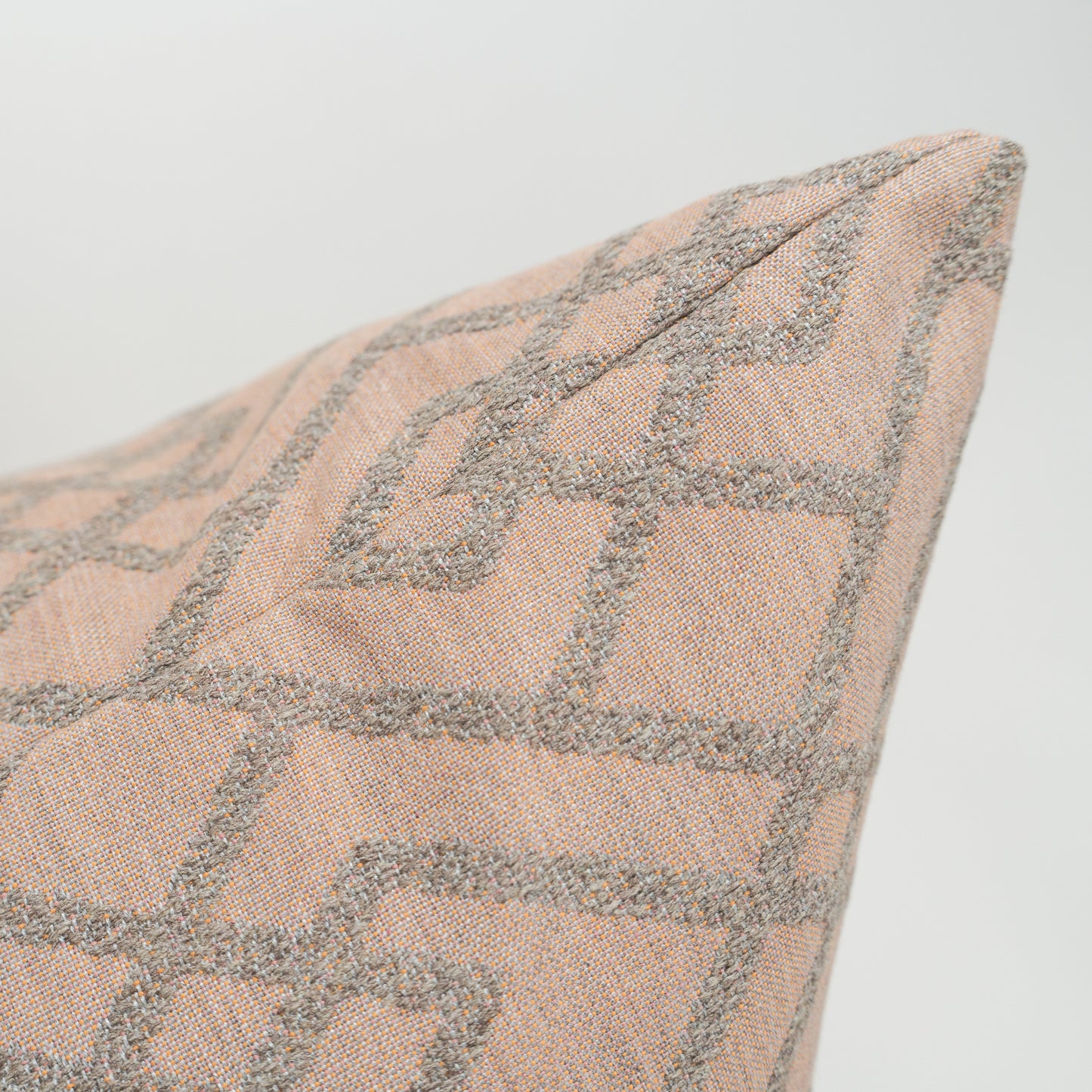 Cambric Petal